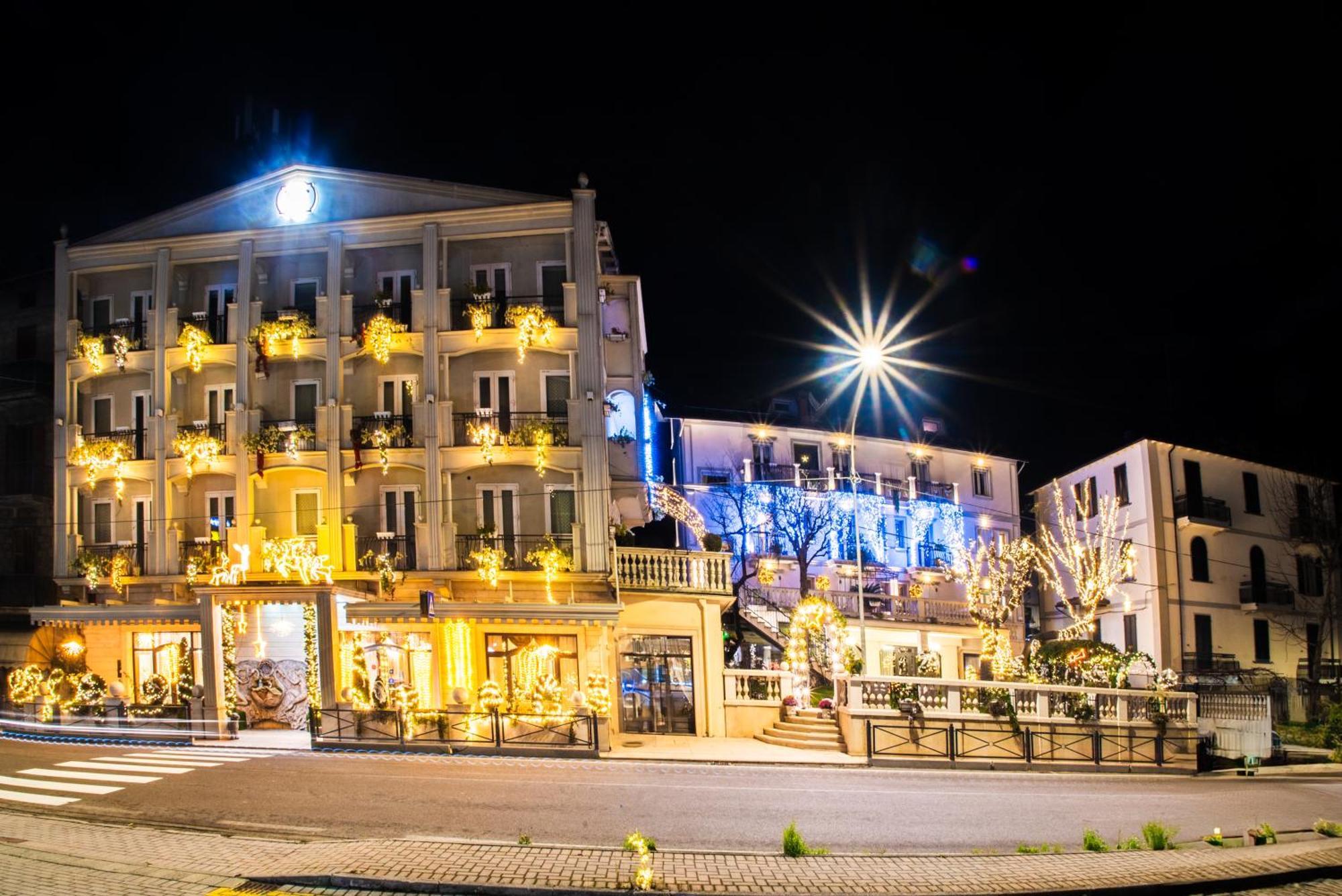 Hotel Vandelli Pavullo nel Frignano Bagian luar foto